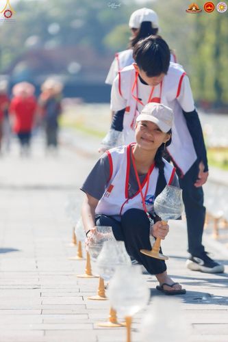 ภาพ No.224788:วันที่ 11 -12 พฤษภาคม พ.ศ. 2568 คณะพระอาจารย์ เจ้าหน้าที่ อาสาสมัคร นักศึกษา ทั้งชาวอินโดนีเซีย และชาวไทย ร่วมแรงร่วมใจ เตรียมงาน เก็บงาน ในวันวิสาขบูชา ณ พระมหาเจดีย์บรมพุทโธ ประเทศอินโดนีเซีย