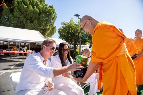 ภาพ No.255621:วันที่ 12 ตุลาคม พ.ศ. 2568 พิธีทอดกฐินสามัคคี  ณ วัดพระธรรมกายซิลิคอนวัลเลย์  สหรัฐอเมริกา 