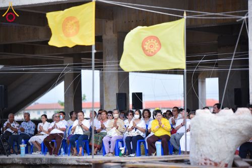 ภาพ No.152593:พิธีเททองหล่อพระพุทธรูปประจำสัตตมหาสถาน ธรรมอุทยานอุโบสถวัดสายสุวพรรณ - กิจกรรมปลูกต้นไม้เฉลิมพระเกียรติ พระบาทสมเด็จพระเจ้าอยู่หัว วันที่ 26 กรกฎาคม พ.ศ. 2567