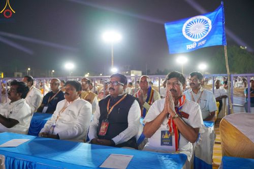 ภาพ No.212827:วันอาทิตย์ที่ 23 มีนาคม พ.ศ. 2568 ❖ คณะสงฆ์นานาชาติส่งมอบพระประธาน 108 องค์ ทั่วอินเดียรำลึกชาตกาล 134 ปี ดร.อัมเบดการ์