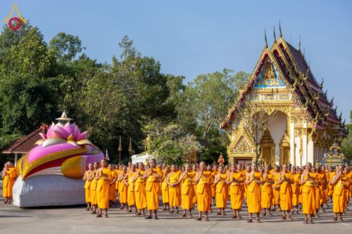ภาพ No.211350:วันอาทิตย์ที่ 16 มีนาคม พ.ศ. 2568 ธรรมยาตราอัญเชิญพระบรมสารีริกธาตุ รอบเมืองปัตตานี ประดิษฐาน ณ ปทุมเจดีย์ เจดีย์พระพุทธเจ้า 5 พระองค์  ศูนย์อบรมเยาวชนปัตตานี