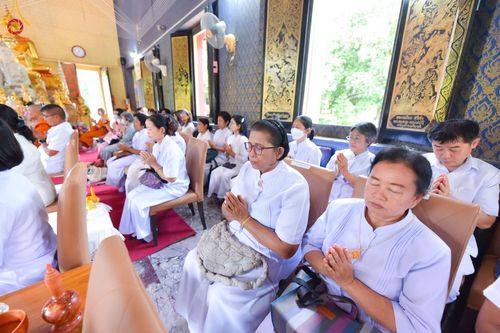 ภาพ No.163384:โครงการกฐินสามัคคีทั่วไทย 30,000 วัด บูชาธรรม 80 ปี หลวงพ่อธัมมชโย โดย คณะศิษยานุศิษย์วัดพระธรรมกาย ณ วัดหนองกระโดน อ.เมือง จ.นครปฐม วันที่ 19 ตุลาคม พ.ศ. 2567