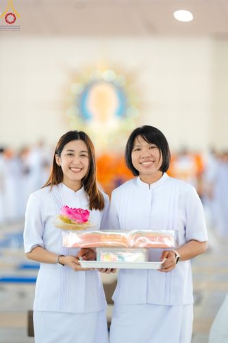 ภาพ No.143168:พิธีถวายภัตตาหารเพื่อเป็นกำลังแห่งการเข้าถึงธรรม ของพระภิกษุสามเณร วัดพระธรรมกาย วันเสาร์ที่ 6 กรกฏาคม พ.ศ. 2567 ณ หอฉันคุณยายอาจารย์ วัดพระธรรมกาย จ.ปทุมธานี