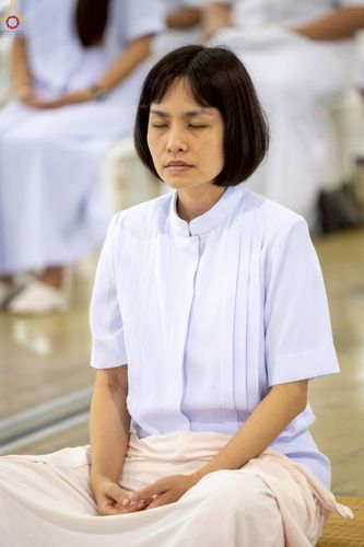 ภาพ No.251240:วันที่ 10 ตุลาคม พ.ศ. 2568 พิธีปฏิบัติธรรม ในวันคล้ายวันเกิด 141 ปี พระมงคลเทพมุนี (สด จนฺทสโร) พระผู้ปราบมาร ณ สภาธรรมกายสากล วัดพระธรรมกาย