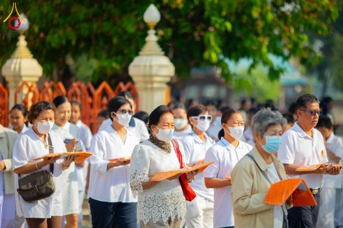 ภาพ No.199873:พิธีทอดผ้าป่าทำนุบำรุงศาสนสถาน ณ วัดบางช้างใต้ ตำบลบางช้าง อำเภอสามพราน จังหวัดนครปฐม ในโครงการธรรมยาตรา กตัญญูบูชา มหาปูชนียาจารย์ พระมงคลเทพมุนี(สด จนฺทสโร) พระผู้ปราบมาร อนุสรณ์สถาน 7 แห่ง ปีที่ 13 วันที่ 22 มกราคม พ.ศ. 2568