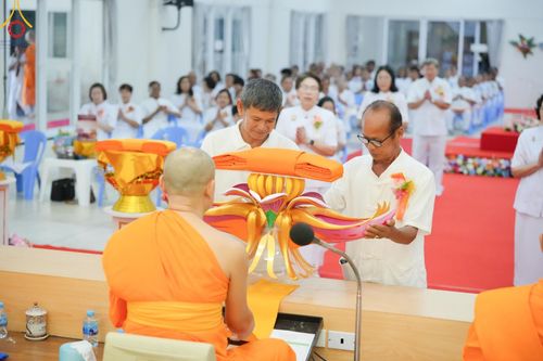 ภาพ No.163470:โครงการกฐินสามัคคีทั่วไทย 30,000 วัด บูชาธรรม 80 ปี หลวงพ่อธัมมชโย โดย คณะศิษยานุศิษย์วัดพระธรรมกาย ณ ศูนย์ปฎิบัติธรรมตราด วันที่ 19 ตุลาคม พ.ศ. 2567