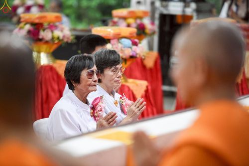 ภาพ No.254200:วันที่ 12 ตุลาคม พ.ศ. 2568 พิธีทอดกฐินสามัคคีทั่วไทย 30,000 วัด โดยคณะศิษยานุศิษย์ บูชาธรรม 81 ปี หลวงพ่อธัมมชโย ณ ศูนย์ปฏิบัติธรรมบุญประสาน  อ.ปากช่อง จ.นครราชสีมา