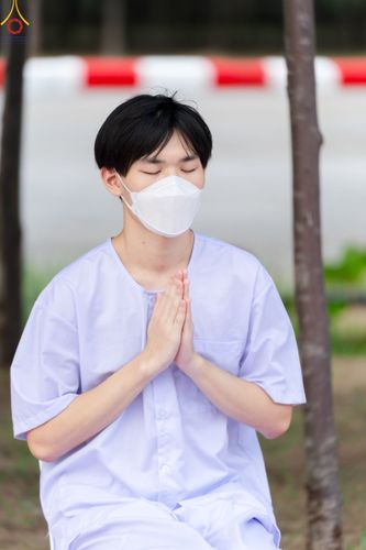 ภาพ No.82552:พิธีตัดปอยผมและปลงผมนาคธรรมทายาท ในโครงการอุปสมบทหมู่ธรรมทายาทพุทธศาสตร์สากล รุ่นที่ 7 (ภาคฤดูฝน) วันอาทิตย์ที่ 11 มิถุนายน พ.ศ. 2566 ณ  วัดพระธรรมกาย