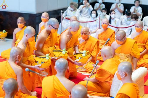 ภาพ No.81709:พิธีอุปสมบทอุทิศชีวิต สามเณรเปรียญธรรม 11 รูป ในวันวิสาขบูชา วันเสาร์ที่ 3 มิถุนายน 2566 ณ อุโบสถพระไตรปิฎก วัดพระธรรมกาย จ.ปทุมธานี