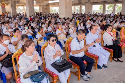 ภาพ No.79498:พิธีเททองหล่อพระประธาน ประจำอุโบสถวัดสายสุวพรรณ ณ มณฑลพิธีฯ ธรรมอุทยาน สัตตมหาสถาน หน้าอุโบสถวัดสายสุวพรรณ ต.คลองสี่ อ.คลองหลวง จ.ปทุมธานี วันเสาร์ที่ 1 เมษายน พ.ศ. 2566