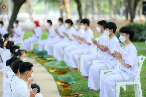 ภาพ No.80056:พิธีตัดปอยผมและปลงผมนาคธรรมทายาท โครงการอุปสมบทหมู่ธรรมทายาท พุทธศาสตร์สากลรุ่นที่ 7 (ภาคฤดูร้อน) วันอาทิตย์ที่ 9 เมษายน พ.ศ.2566