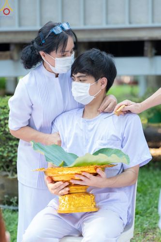 ภาพ No.78627:พิธีตัดปอยผมและปลงผมนาคธรรมทายาท  โครงการบรรพชาและอุปสมบทหมู่ วันคุ้มครองโลก วันที่ 26 มีนาคม พ.ศ.2566 ณ หมู่บ้านบรรลุธรรม วัดพระธรรมกาย