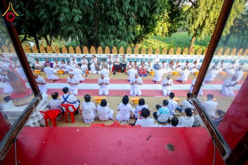 ภาพ No.285390:วันเสาร์ที่ 6 ธันวาคม พ.ศ.2568  พิธีอุปสมบทหมู่ ธรรมทายาท รุ่นบูชาธรรมมหาปูชนียาจารย์ ประจำปี 2568  ณ วัดเกาะแก้วประชานุรักษ์ ต.ชัยนาม อ.วังทอง จ.พิษณุโลก