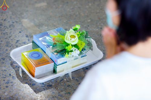 ภาพ No.81159:พิธีถวายหนังสือธรรมะ บาลี นักธรรม ทางก้าวหน้า วันเสาร์ที่ 27 พฤษภาคม พ.ศ. 2566 ณ บ้านแก้วเรือนทองคุณยายอาจารย์ฯ สภาธรรมกายสากล