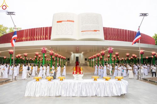 ภาพ No.83388:พิธีบรรพชาอุปสมบทหมู่ธรรมทายาทนานาชาติ (ภาคภาษาจีน) รุ่นที่ 18 ณ โบสถ์พระไตรปิฎก วัดพระธรรมกาย จ.ปทุมธานี วันเสาร์ที่ 15 กรกฎาคม 2566