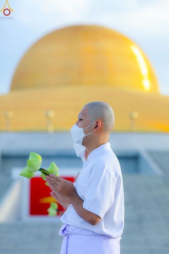 ภาพ No.82658:พิธีเวียนประทักษิณ, พิธีวันทาเจดีย์ ณ มหาธรรมกายเจดีย์  พิธีบรรพชาหมู่พระพี่เลี้ยงเข้าพรรษา, ธรรมทายาทอุดมศึกษา รุ่นที่ 50(ภาคฤดูฝน) และธรรมทายาทพุทธศาสตร์สากล รุ่นที่ 7 (ภาคฤดูฝน) วันเสาร์ที่ 17 มิถุนายน พ.ศ. 2566 ณ  โบสถ์พระไตรปิฎก วัดพระธรรมกาย จ.ปทุม