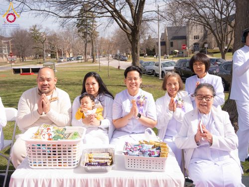 ภาพ No.319021:วันที่ 29 มีนาคม พ.ศ.2569 พิธีทอดผ้าป่าวัดพระธรรมกาย 20 ศูนย์สาขา และการประชุมภาคพื้นอเมริกา ไตรมาสที่ 1/2569 วัดพระธรรมกายชิคาโก ประเทศสหรัฐอเมริกา