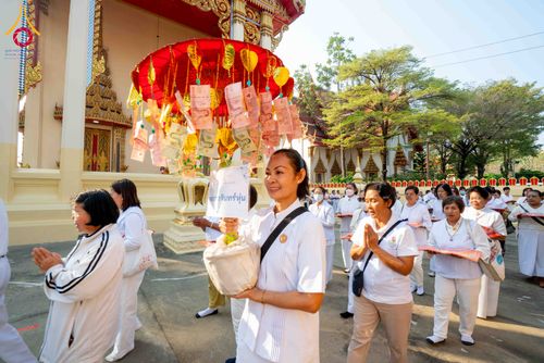 ภาพ No.295707:วันที่ 16 มกราคม พ.ศ. 2569 พิธีทอดผ้าป่าทำนุบำรุงศาสนสถาน ณ วัดบางรักใหญ่ อ.บางบัวทอง จ.นนทบุรี อนุสรณ์สถานลำดับที่ 4 สถานที่เกิดด้วยกายธรรม ในโครงการธรรมยาตรา กตัญญูบูชา มหาปูชนียาจารย์ พระมงคลเทพมุนี(สด จนฺทสโร) พระผู้ปราบมาร อนุสรณ์สถาน 7 แห่ง ปีที่ 1