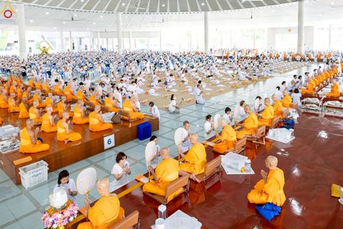 ภาพ No.237957:วันเสาร์ที่ 9 สิงหาคม พ.ศ. 2568 (วันพระ ขึ้น 15 ค่ำ เดือน 9) พิธีบุพเปตพลี ครั้งที่ 168 ร่วมอุทิศบุญแด่หมู่ญาติที่ล่วงลับไปแล้ว และสืบทอดอายุพระพุทธศาสนา ณ หอฉันคุณยายอาจารย์ฯ วัดพระธรรมกาย