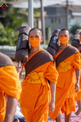 ภาพ No.107863:พิธีต้อนรับพระธรรมยาตรา ในโครงการธรรมยาตรากตัญญูบูชา มหาปูชนียาจารย์ พระมงคลเทพมุนี(สด จนฺทสโร) พระผู้ปราบมาร อนุสรณ์สถาน 7 แห่ง ปีที่ 12 วันที่ 7 มกราคม พ.ศ. 2567 ณ อนุสรณ์สถานคลองบางนางแท่น  อ.สามพราน จ.นครปฐม