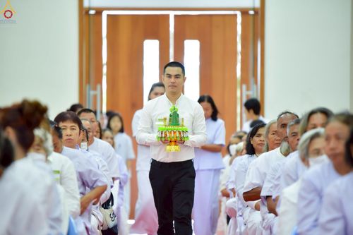 ภาพ No.250062:วันที่ 26-28 กันยายน พ.ศ. 2568 โครงการอบรมอุบาสกแก้ว อุบาสิกาแก้ว รุ่นที่ 3 ตัวแทนทอดกฐินสามัคคีทั่วไทย 30,000 วัด ณ ศูนย์ปฏิบัติธรรมจันทบุรี จ.จันทบุรี