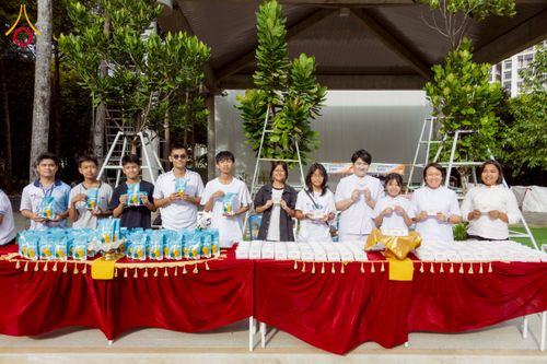 ภาพ No.233147:วันที่ 11 กรกฏาคม พ.ศ. 2568 พิธีอธิษฐานพรรษา ของคณะสงฆ์ ณ โบสถ์พระไตรปิฎก วัดพระธรรมกาย ต.คลองสาม อ.คลองหลวง จ.ปทุมธานี