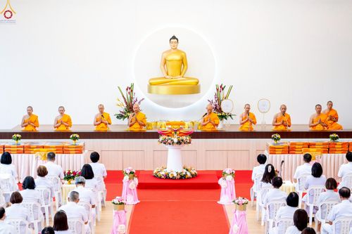 ภาพ No.254260:วันที่ 12 ตุลาคม พ.ศ. 2568 พิธีทอดกฐินสามัคคีวัดพระธรรมกายสิงคโปร์  新加坡法身寺功德衣法会 Dhammakaya Centre Singapore Kathina Ceremony  