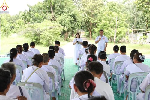 ภาพ No.152414:พิธีมอบสไบแก้ว โครงการอบรมอุบาสิกาแก้วจังหวัดบุรีรัมย์รุ่นที่ 1 วันที่ 6-8 กันยายน พ.ศ. 2567