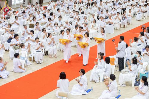 ภาพ No.255034:วันที่ 15 ตุลาคม พ.ศ. 2568 พิธีทอดกฐินสามัคคีประจำปี 2568 บูชาธรรม 81 ปี หลวงพ่อธัมมชโย ณ ศูนย์อบรมเยาวชนกาญจนบุรี