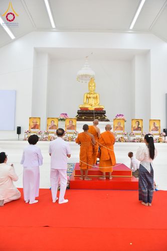 ภาพ No.152499:พิธียกฉัตรขาว 5 ชั้น กางกั้นถวายองค์พระประธาน อาคารปฏิบัติธรรมวัดสายสุวพรรณ ต.คลองสี่ อ.คลองหลวง จ.ปทุมธานี วันเสาร์ที่ 7 กันยายน พ.ศ. 2567