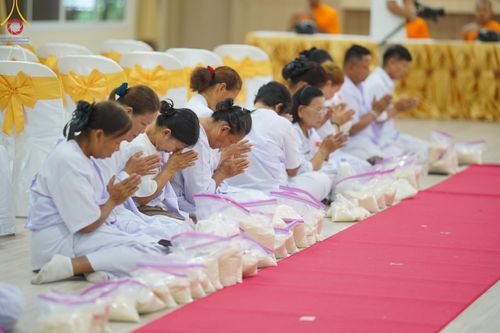 ภาพ No.153729:โครธการอุบาสกแก้ว อุบาสิกาแก้ว รุ่นที่ 1 ตัวแทนทอดกฐินสามัคคีทั่วไทย 30,000 วัด บูชาธรรม 80 ปี หลวงพ่อธัมมชโย ระหว่างวันที่ 6-8 กันยายน พ.ศ. 2567 ณ ศูนย์การศึกษาเขาแก้วเสด็จ จ.ปราจีนบุรี