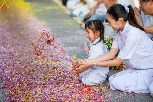 ภาพ No.113108:พิธีต้อนรับพระธรรมยาตรา ปีที่ 12 วันที่ 15 มกราคม พ.ศ. 2567 ณ วัดโบสถ์บน จ.นนทบุรี