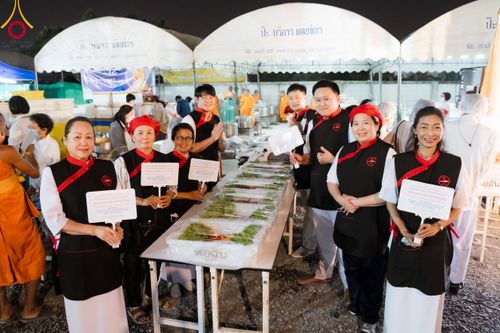 ภาพ No.114482:พิธีถวายภัตตาหารเป็นสังฆทาน แด่คณะพระธรรมยาตรา ปีที่ 12 วันที่ 18 มกราคม พ.ศ. 2567 ณ วัดโบสถ์(บน) บางคูเวียง จ.นนทบุรี