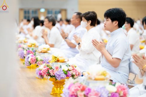 ภาพ No.136883:พิธีถวายหนังสือธรรมะ บาลี นักธรรม ทางก้าวหน้า ณ ห้องแก้วสารพัดนึก 2 วัดพระธรรมกาย วันเสาร์ที่ 11 พฤษภาคม พ.ศ. 2567