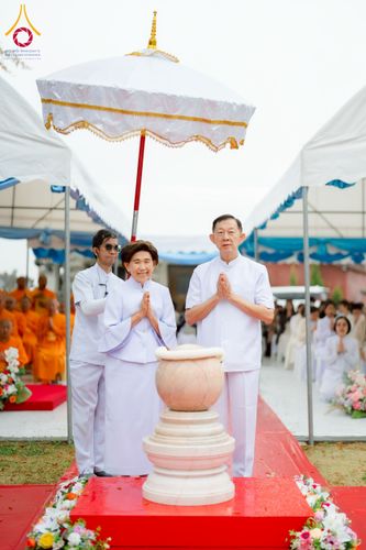 ภาพ No.220886:วันที่ 13 เมษายน พ.ศ. 2568 พิธีโปรยรัตนชาติปฐมเริ่มสถาปนาเจดีย์ และ พิธีเปิดหมู่บ้านปฏิบัติธรรม เพื่อการบรรลุธรรม ณ วัดป่าธรรมกายนานาชาติโทชิหงิ  ประเทศญี่ปุ่น