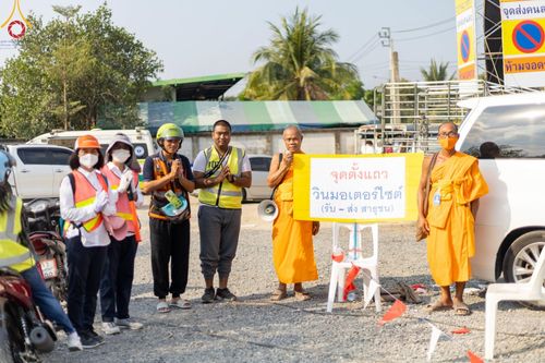 ภาพ No.117747:V.17 สำเร็จๆ การเตรียมงาน เก็บงาน การรับบุญของเจ้าหน้าที่หน่วยงานต่างๆ เพื่อโครงการธรรมยาตรา กตัญญูบูชามหาปูชนียาจารย์ พระมงคลเทพมุนี (สด จนฺทสโร) พระผู้ปราบมาร อนุสรณ์สถาน 7 แห่ง ปีที่ 12 ระหว่างวันที่ 2 - 31 มกราคม พ.ศ.2567