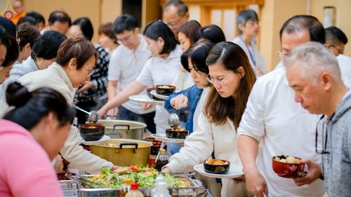 ภาพ No.136488:คณะพระภิกษุสงฆ์และกัลยาณมิตรชาวสิงคโปร์ เดินทางมาปฏิบัติธรรม ณ วัดป่าธรรมกายนานาชาติโทชิหงิ ประเทศญี่ปุ่น ระหว่างวันที่ 27 เมษายน  - 2 พฤษภาคม พ.ศ. 2567