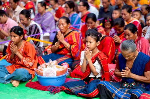 ภาพ No.257509:วันที่ 17 ตุลาคม พ.ศ. 2568 พิธีทอดกฐินสมทบวัดกัลยาณมิตรต่างประเทศ  บูชาธรรม 81 ปี หลวงพ่อธัมมชโย ณ ศูนย์ปฏิบัติธรรมไมตรีปูร์ เมืองคาร์การชารี ประเทศบังกลาเทศ 