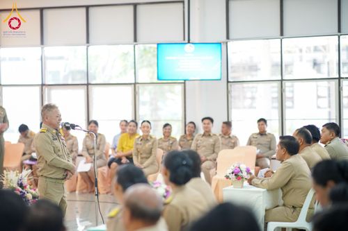 ภาพ No.176592:ชมรมกำนัน ผู้ใหญ่บ้านฯ อ.คลองหลวง ทอดผ้าป่าสมทบโครงการกฐินสามัคคีทั่วไทย 30,000 วัด วันที่ 4 พฤศจิกายน พ.ศ. 2567 ณ วัดพระธรรมกาย อ.คลองหลวง จ.ปทุมธานี