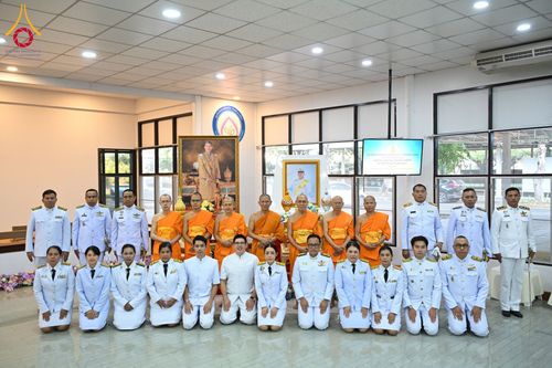 ภาพ No.57902:นายอำเภอคลองหลวง นำพสกนิกรร่วมพิธีเจริญพระพุทธมนต์ ถวายเป็นพระราชกุศล เนื่องในโอกาสวันคล้ายวันประสูติ สมเด็จพระเจ้าลูกยาเธอ เจ้าฟ้าทีปังกรรัศมีโชติฯ ณ วัดพระธรรมกาย วันจันทร์ที่ 29 เมษายน พ.ศ. 2567