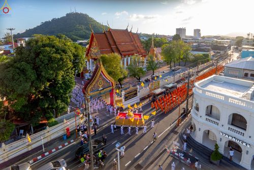 ภาพ No.248721:วันที่ 20 กันยายน พ.ศ. 2568 พิธีอัญเชิญรูปหล่อหลวงปู่วัดปากน้ำ ภาษีเจริญ จากวัดมงคลนิมิตร พระอารามหลวง เพื่อประดิษฐาน ณ วิหารพระมงคลเทพมุนี (สด จนฺทสโร)  ศูนย์ปฏิบัติธรรมภูเก็ต จ.ภูเก็ต