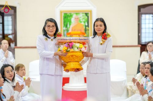 ภาพ No.175329:พิธีทอดกฐิน วัดพระธรรมกายแมนเชสเตอร์ เอดจลีย์ สต็อคพอร์ต ประเทศอังกฤษ ในโครงการกฐินสามัคคีทั่วไทย 30,000 วัด บูชาธรรม 80 ปี หลวงพ่อธัมมชโย โดยคณะศิษยานุศิษย์วัดพระธรรมกาย วันที่ 10 พฤศจิกายน พ.ศ. 2567