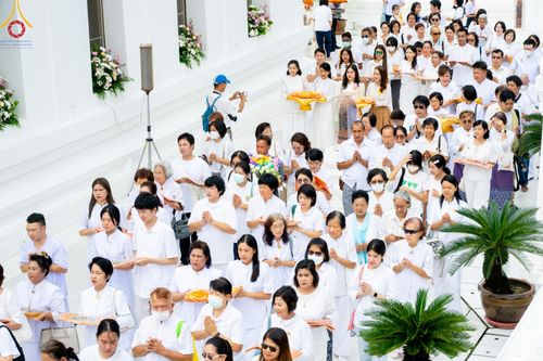 ภาพ No.162731:โครงการกฐินสามัคคีทั่วไทย 30,000 วัด บูชาธรรม 80 ปี หลวงพ่อธัมมชโย โดย คณะศิษยานุศิษย์วัดพระธรรมกาย ณ วัดโบสถ์บน จ.นนทบุรี วันที่ 19 ตุลาคม พ.ศ. 2567