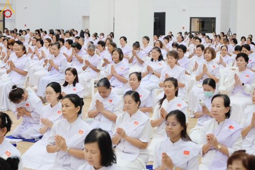 ภาพ No.157356:โครงการ อุบาสกแก้ว อุบาสิกาแก้ว รุ่นที่ 3 ตัวแทนทอดกฐินสามัคคีทั่วไทย 30,000 วัด บูชาธรรม 80 ปี หลวงพ่อธัมมชโย ระหว่างวันที่ 19-22 กันยายน พ.ศ. 2567 โซนกรุงเทพฯ-สมุทรปราการ ณ อาคาร 115 ปี คุณยายอาจารย์ฯ วัดพระธรรมกาย