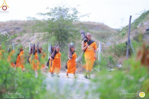 ภาพ No.93783:กิจกรรมสามเณร ศูนย์ปฏิบัติธรรมสวนผึ้ง จ.ราชบุรี ในโครงการบรรพชาสามเณรฟื้นฟูพระพุทธศาสนาทั่วไทย