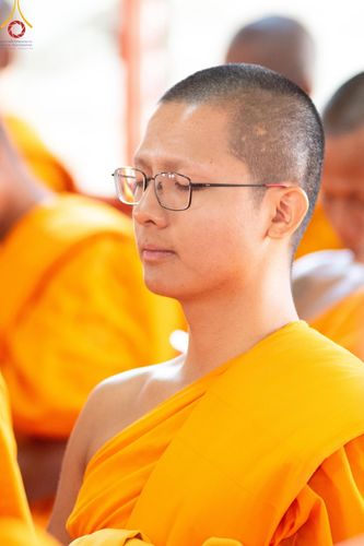 ภาพ No.200496:พิธีทอดผ้าป่าทำนุบำรุงศาสนสถาน ณ วัดรางกำหยาด ตำบลบางภาษี อำเภอบางเลน จังหวัดนครปฐม ในโครงการธรรมยาตรา กตัญญูบูชา มหาปูชนียาจารย์ พระมงคลเทพมุนี(สด จนฺทสโร) พระผู้ปราบมาร อนุสรณ์สถาน 7 แห่ง ปีที่ 13 วันที่ 22 มกราคม พ.ศ. 2568