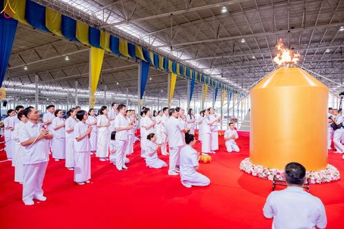 ภาพ No.246171:วันอาทิตย์ที่ 14 กันยายน พ.ศ. 2568 งานบุญวันอาทิตย์ พิธีจุดเทียนใจ ไฟนิรันด์ อนันตชัย ณ วัดพระธรรมกาย จ.ปทุมธานี