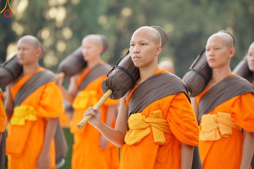 ภาพ No.186927:พระธรรมยาตราปฏิบัติธรรม และถ่ายภาพหมู่ประวัติศาสตร์ ปีที่ 13 ณ ลานทิศตะวันออก มหาวิหารพระมงคลเทพมุนี วัดพระธรรมกาย จ.ปทุมธานี วันเสาร์ที่ 28 ธันวาคม พ.ศ. 2567