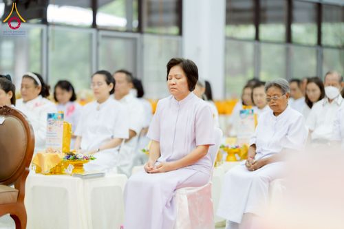 ภาพ No.221377:วันอาทิตย์ที่ 27 เมษายน พ.ศ. 2568 พิธีเจริญพระพุทธมนต์สมโภชดวงแก้วธรรมชัย เนื่องในโอกาสบูชาธรรม 81 ปีหลวงพ่อธัมมชโย อัญเชิญประดิษฐานเนื่องในโอกาสสถาปนาวัดพระธรรมกายไอซ์แลนด์ ณ อาคารปลูกศรัทธา 1 วัดพระธรรมกาย อำเภอคลองหลวง จังหวัดปทุมธานี