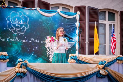 ภาพ No.138257:วิสาขบูชานานาชาติ วัดพระธรรมกายแคลิฟอร์เนีย ประเทศสหรัฐอเมริกา วันพุธที่ 22 พฤษภาคม พ.ศ. 2567